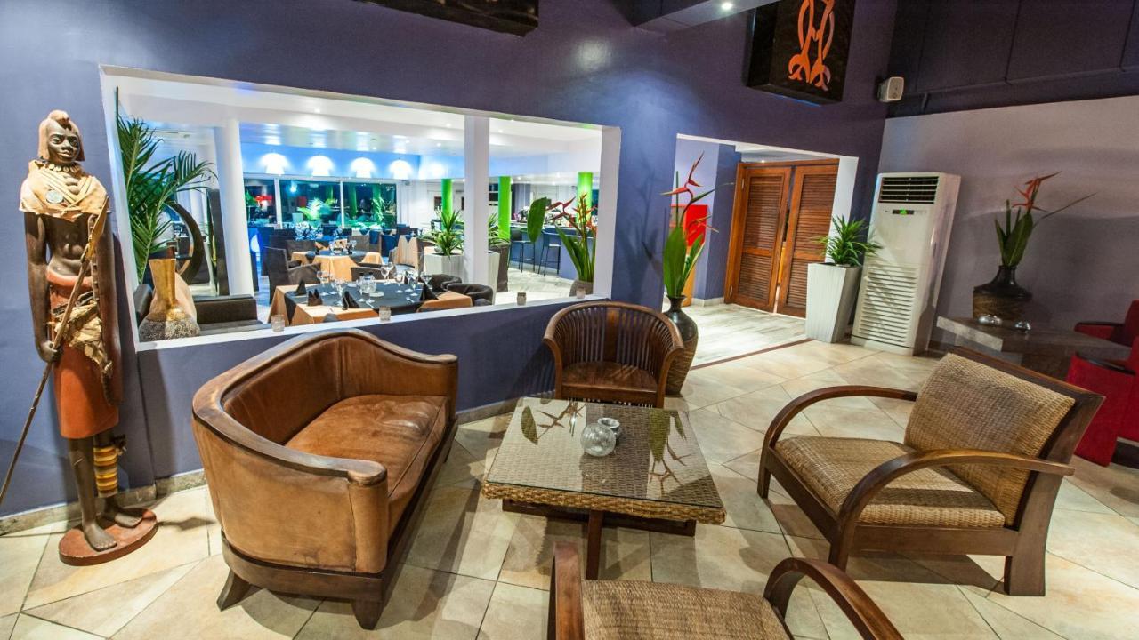Residence Hoteliere Du Phare Libreville Bagian luar foto